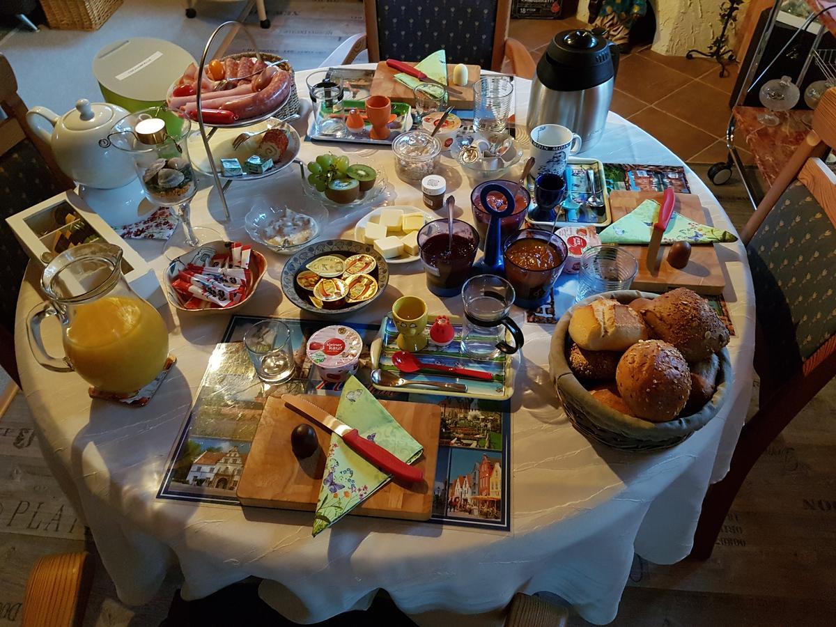 Pension Buetterich Apartment Хузум Екстериор снимка